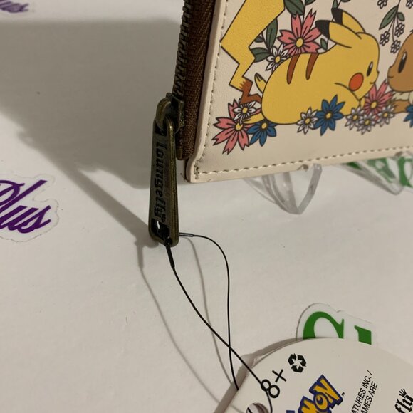 Loungefly Cardholder Pokémon Pikachu Eevee Floral Zipper Coin Purse Card Holder - Picture 2 of 4